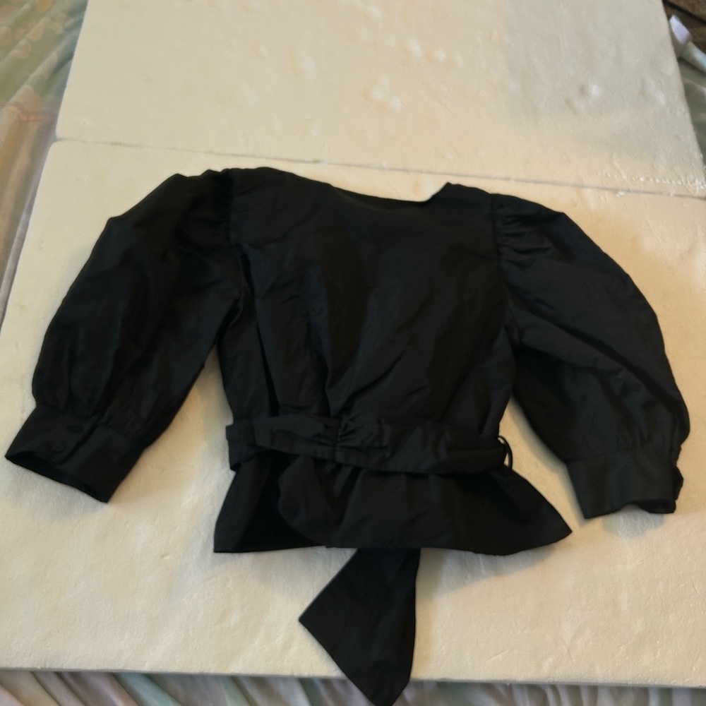 Zara Black Puff Sleeve Wrap Top with Pearl-Accent Belt - Picture 13 of 15